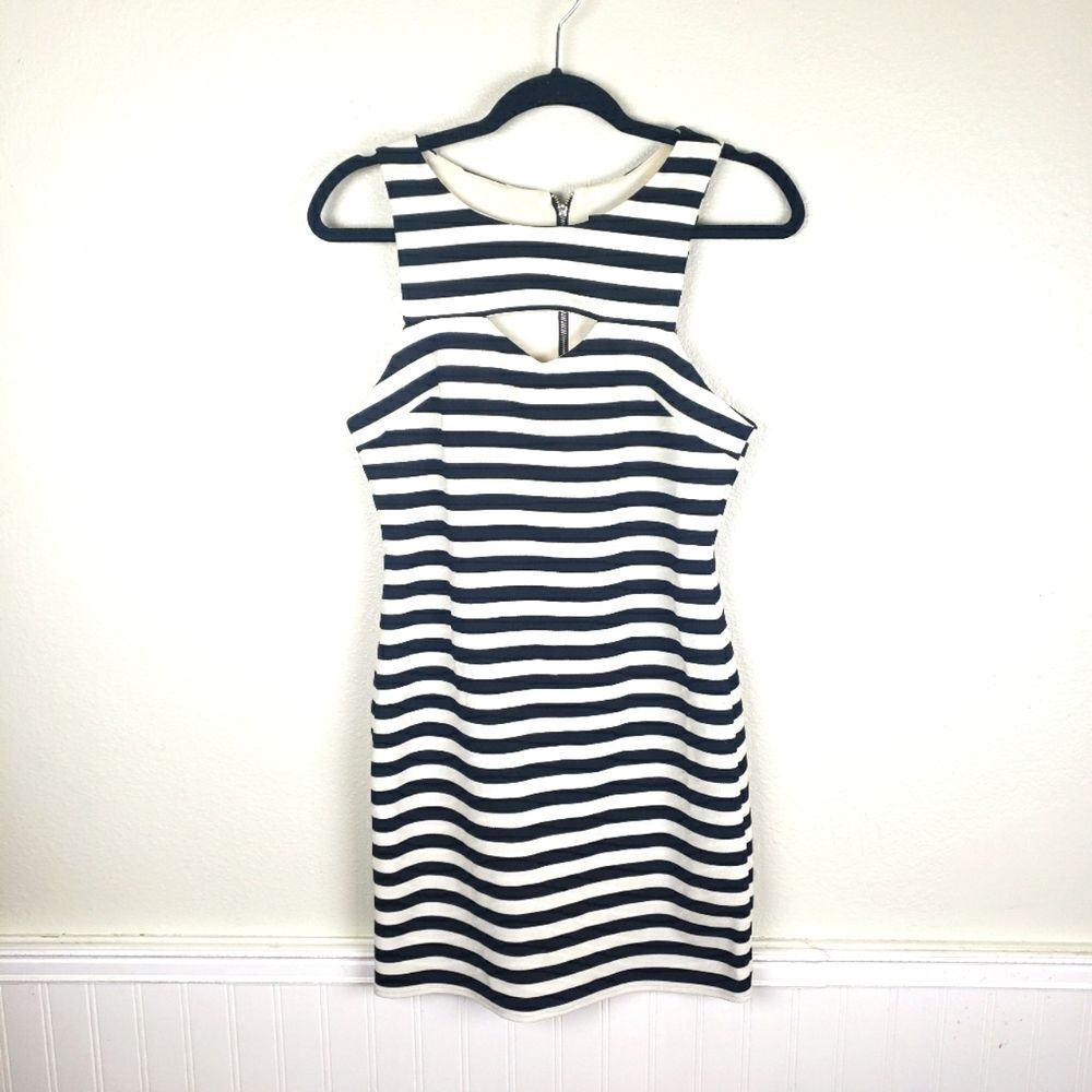 Women's Topshop Sleeveless Black White Stripe Short Mini Dress Size 8/Medium